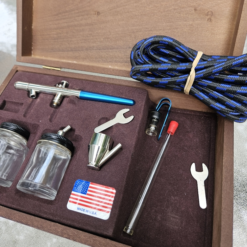 NIB! Badger 150-4 Airbrush Kit